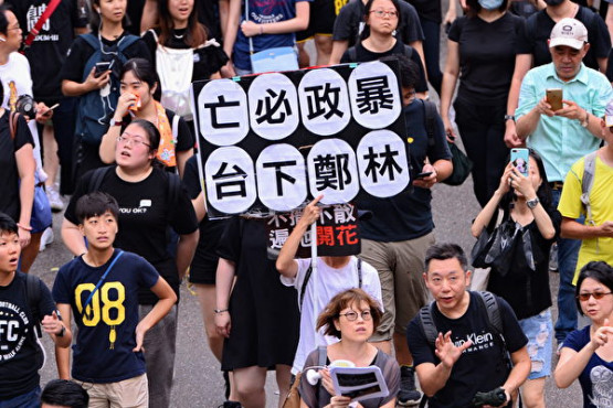 传北京暂不倾向于武力解决香港问题