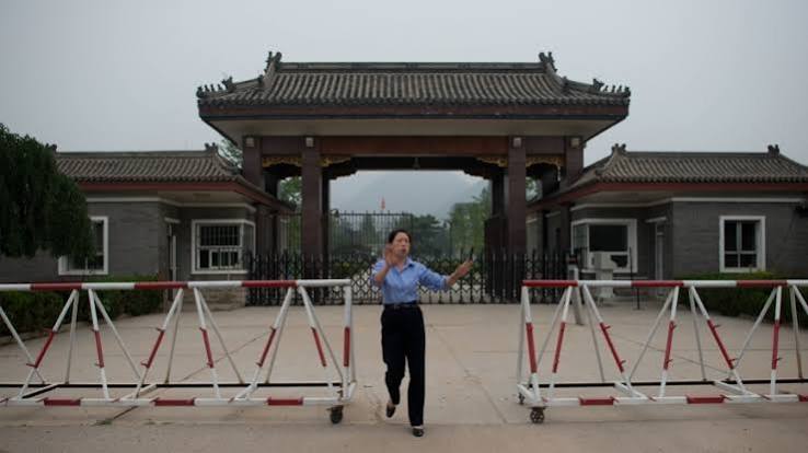 中共突传升级秦城戒备 分析：习面临三重压力