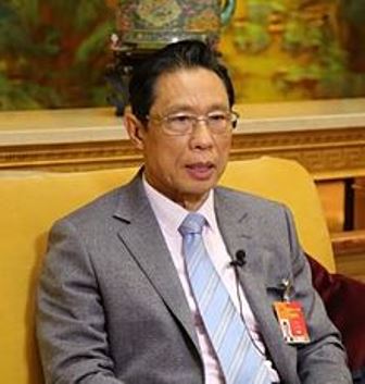 她不堪羞辱投江自杀 她的儿子叫钟南山