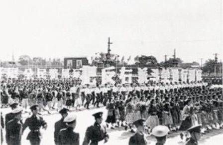 中共罪行录：因为一组诗 万人成“右派”