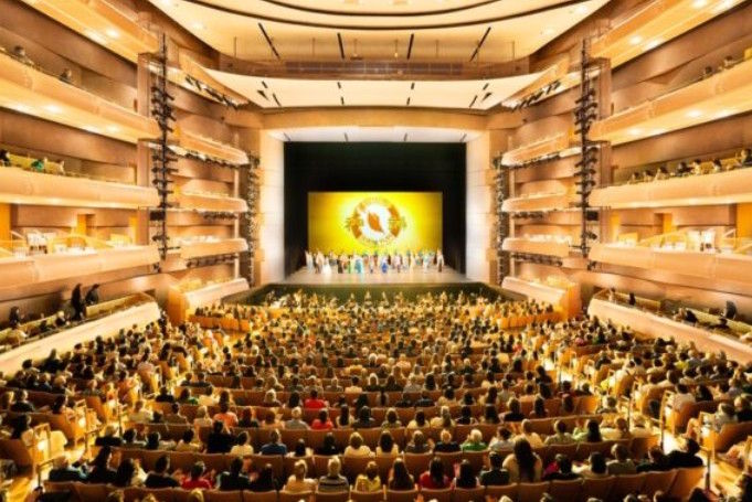 大陆新移民：神韵激发对善和信仰的追求
