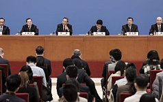 李强催专家救经济 分析:中共拖延危机爆发