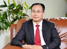 原中共中央政治局常委、中纪委书记尉健行的撰稿人王友群博士 （新唐人）